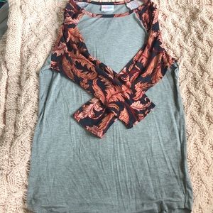 LULA ROE half sleeve top